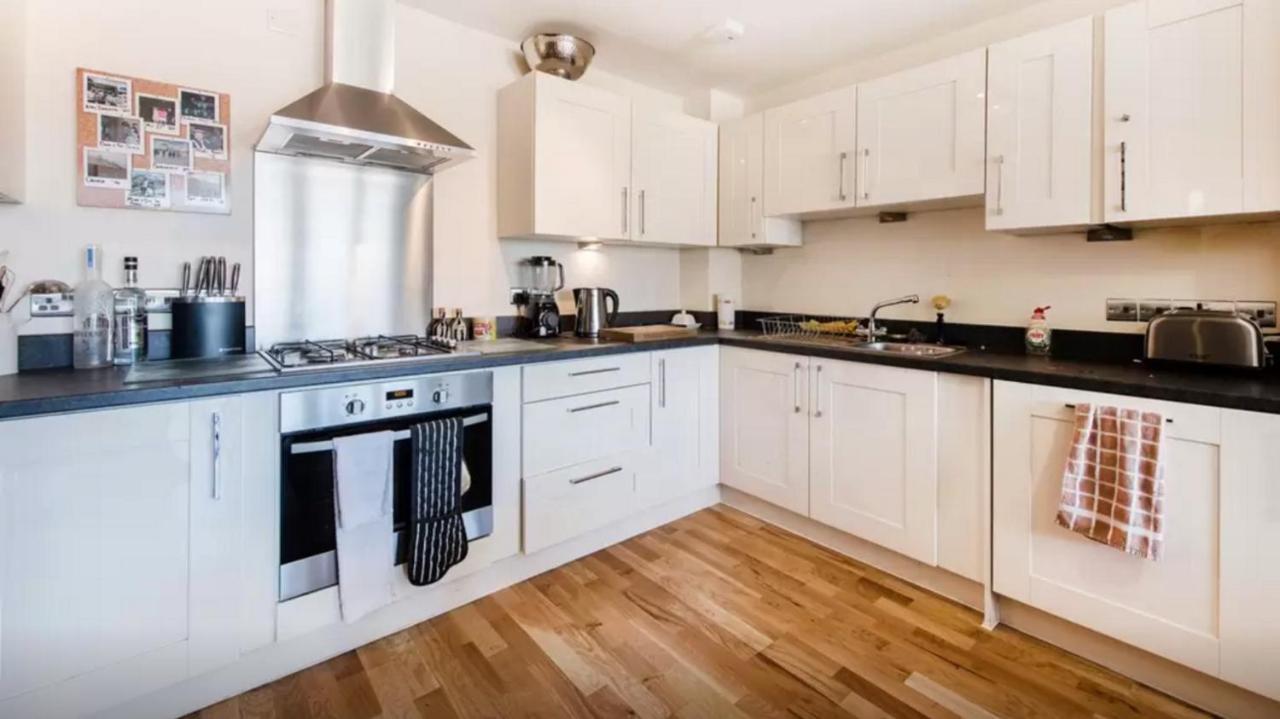 Apartamento Brixton/clapham 2 Bed Flat, Large Balcony, Parking Londres
