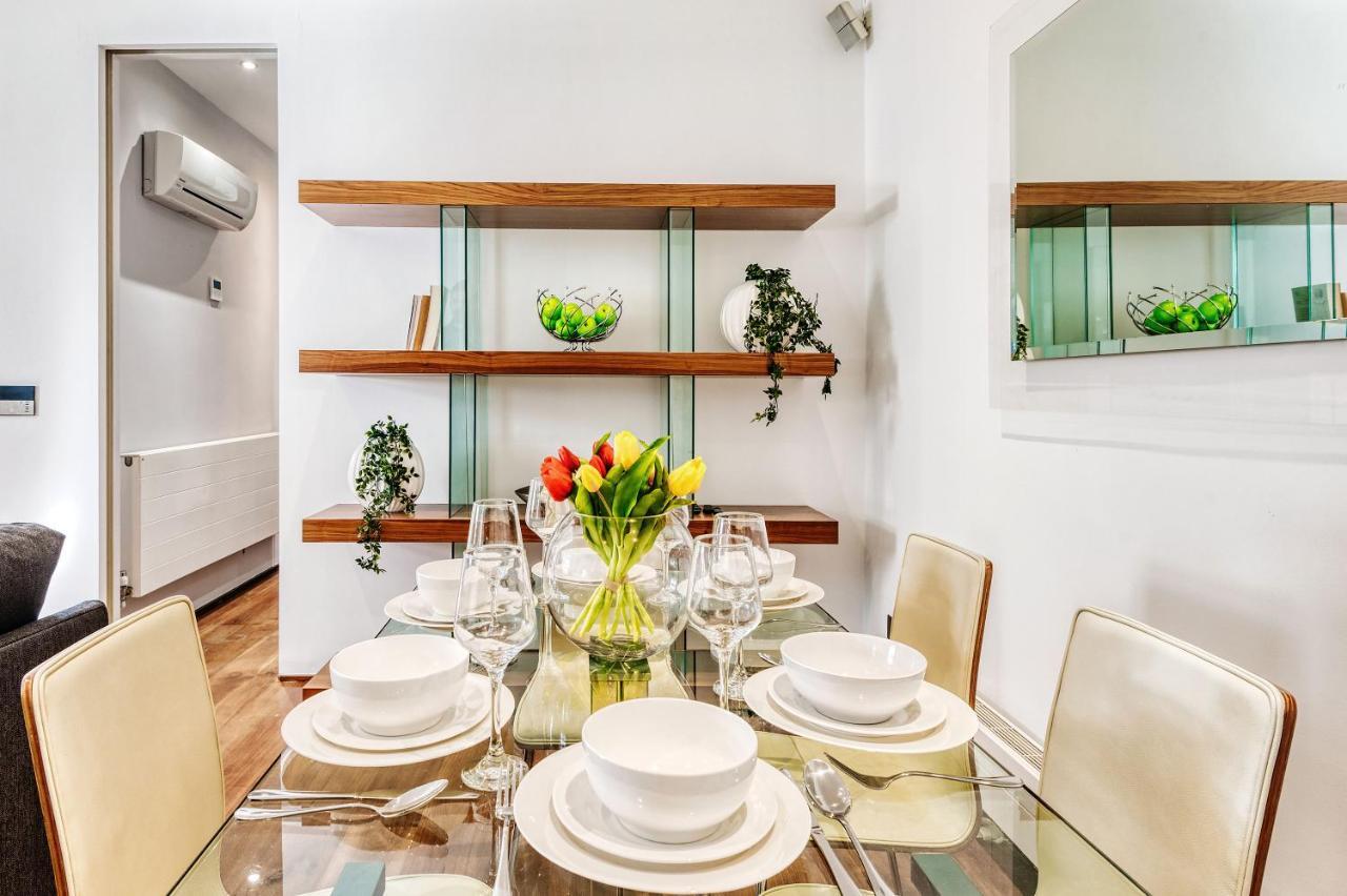 Modernized South Kensington Apartment *