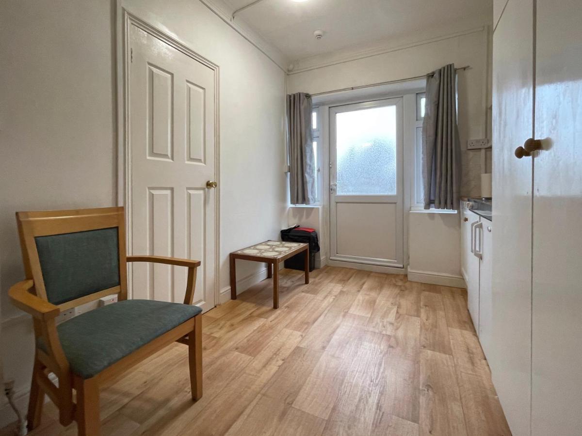 Luxury Near Wembley Stadium, Wembley Arena, Designer Outlet Londres