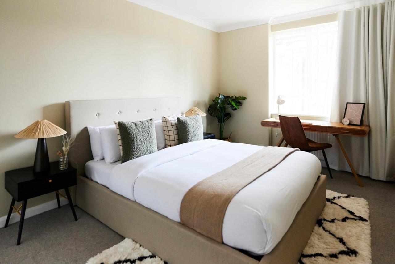 The Escape - Modish 1bdr Flat Apartment
