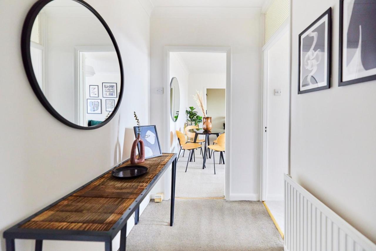 The Escape - Modish 1bdr Flat * London