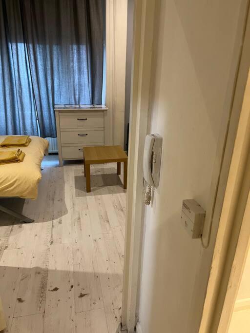 Ground Floor One Bedroom Flat Hyde Park In Central Londres