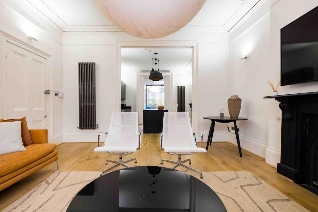 Stunning Notting Hill, 3 Bd, Fine Street, Garden * London