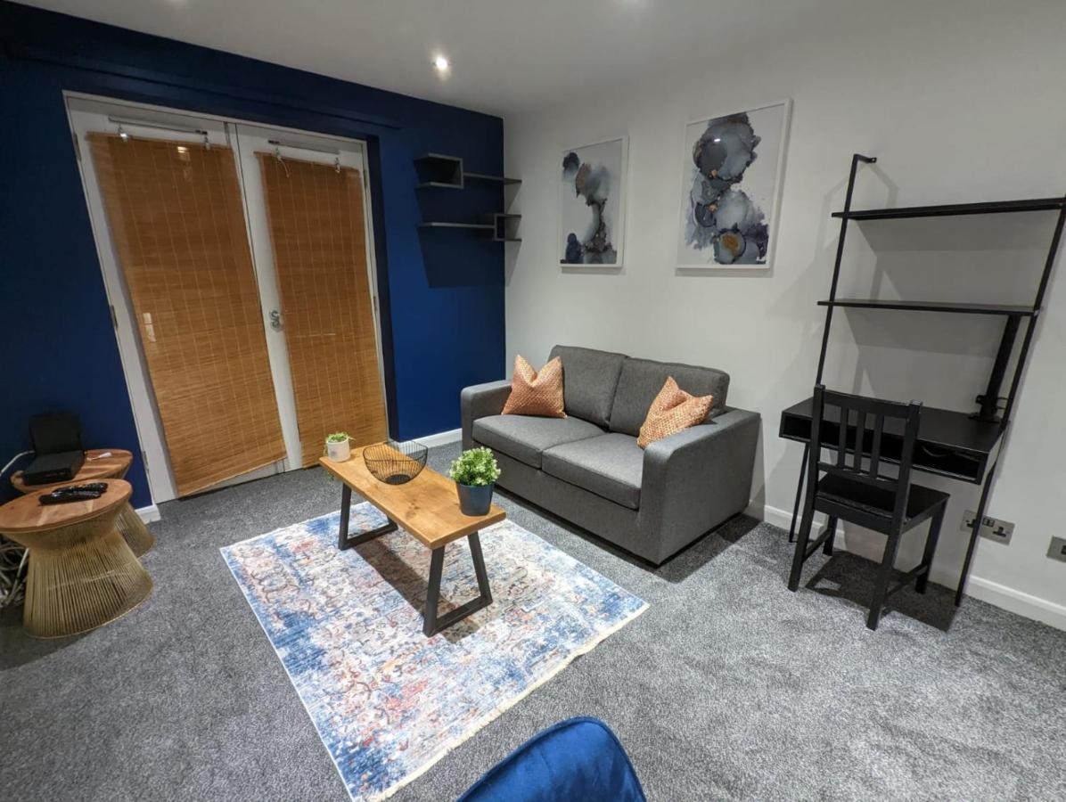 1 Bed Near Vibrant Bethnal Green Apartamento