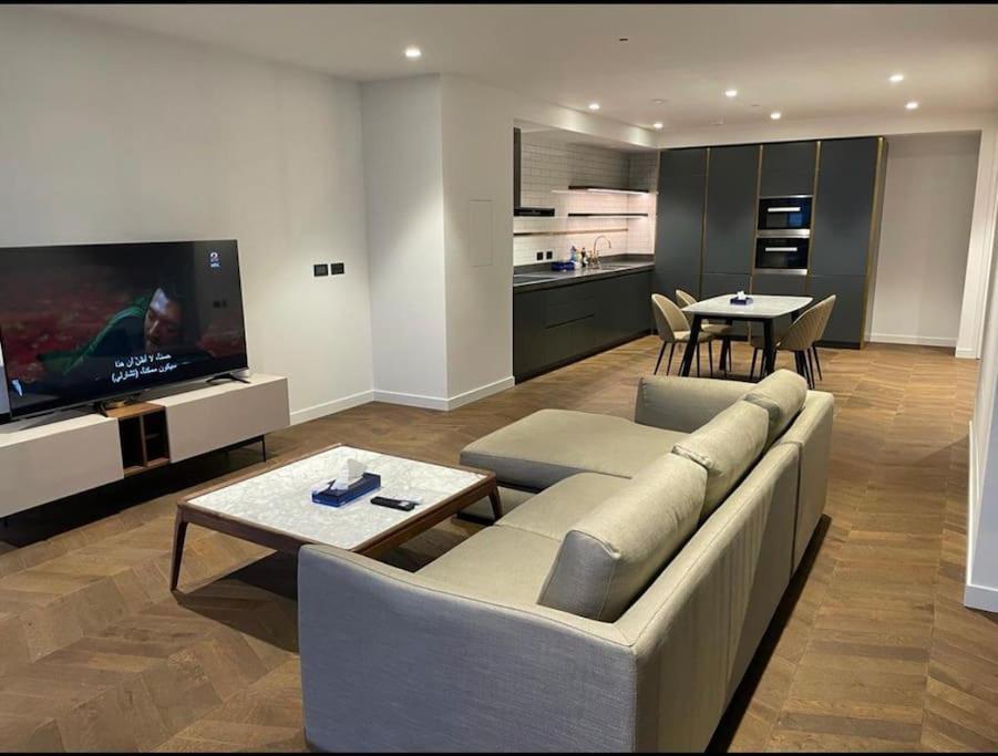 Apartamento A Luxury 1 Bedroom With A Stunning View *