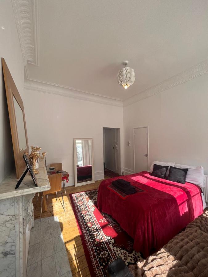 Immaculate 1-bed In Apartment London
