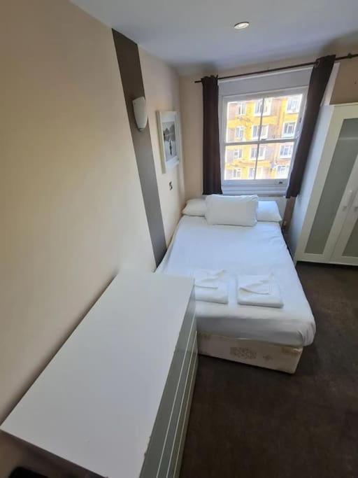 Apartamento Lovely En-suite Bedroom