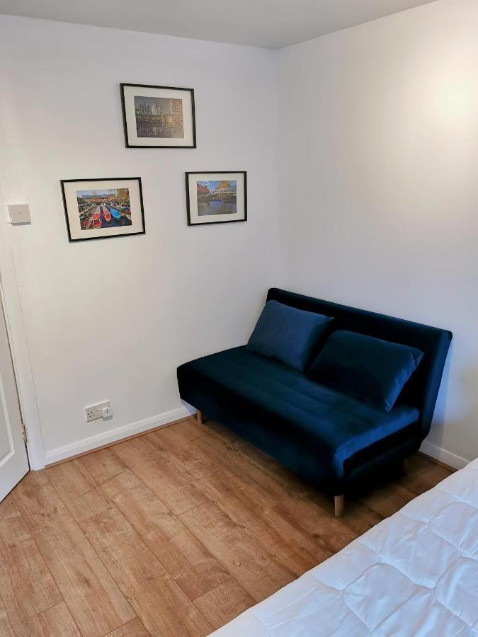 Holiday home Beautiful 4 Bedroom Terrace House In Kings London