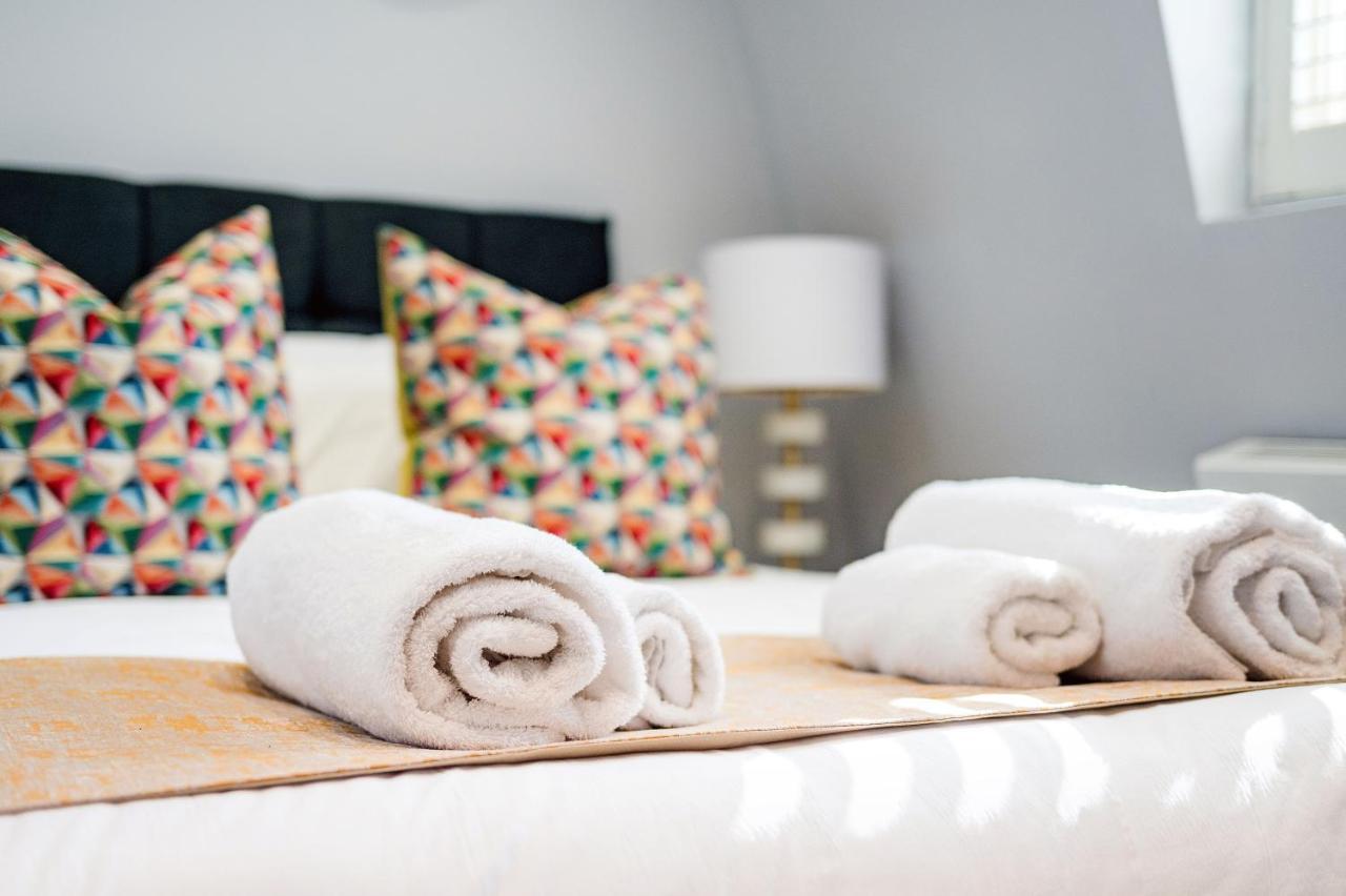 Apartment Modernized South Kensington
