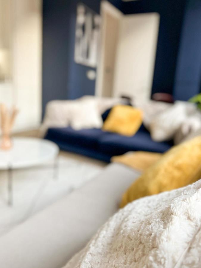 Modern Chic Flat In Shoreditch Apartment *