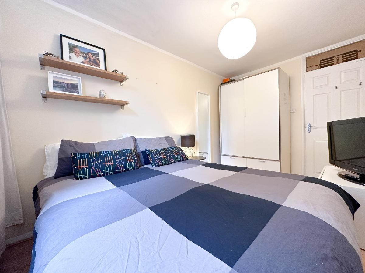 Cool Place 02 Academy Homestay London