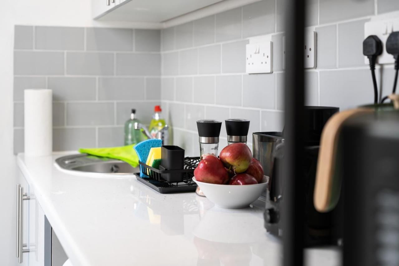Livestay-modern Studio In Zone 2