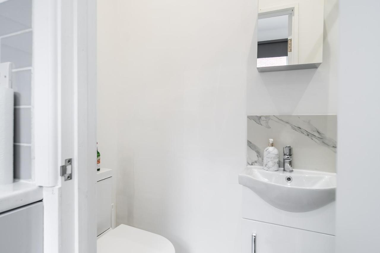 Apartamento Livestay-modern Studio In Zone 2 *