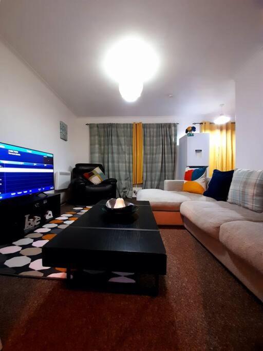 Entire One Bedroom Near Stratford * London