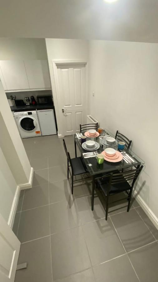 2 Notting Hill Portobello Road Amazing Location! * Londres