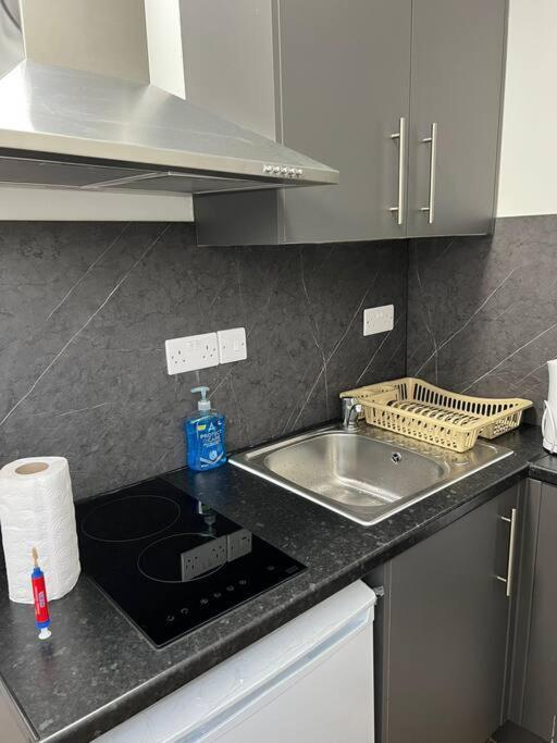 008- S2premium Location Studio Central Apartment London