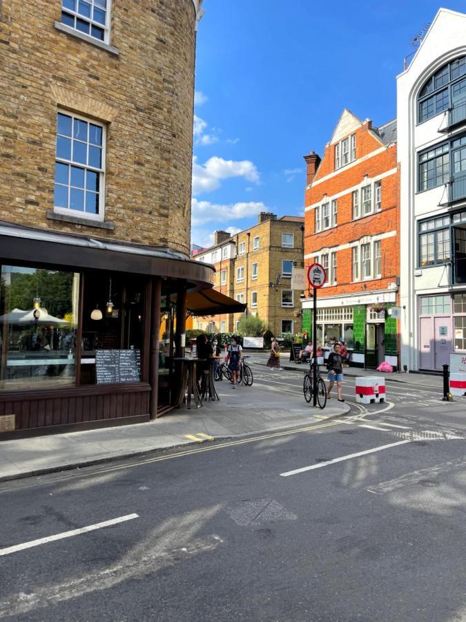 Lovely 1 Bed Cosy With Shard View
