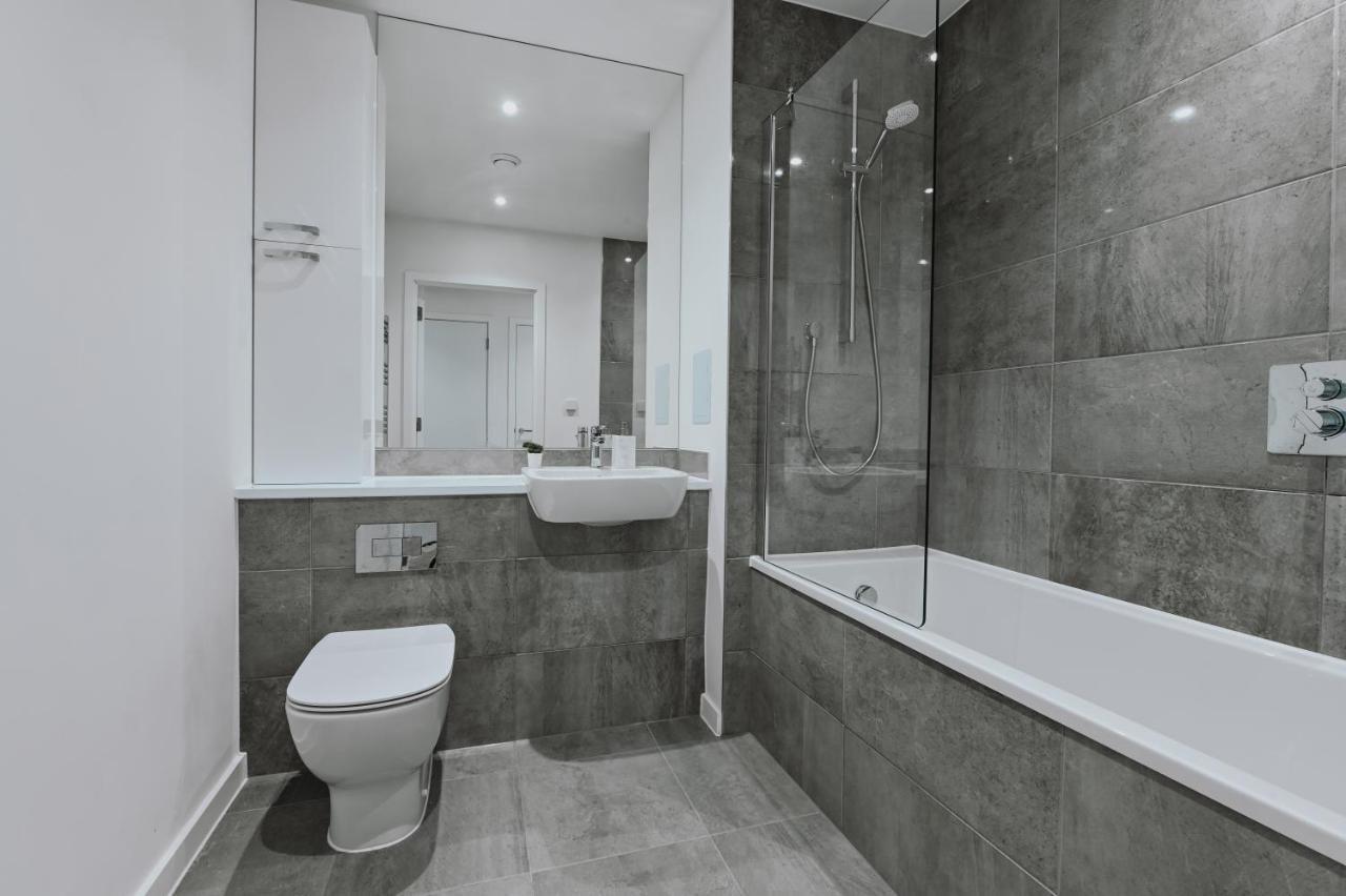 Apartment Khayat Homes - The Curve - One Bed *