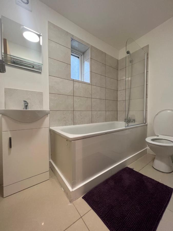Lovely 2-bedroom Victorian Flats * London