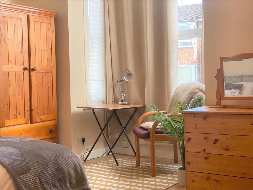 Devonshire House-3.3ml From Wimbledon Centre Court * London