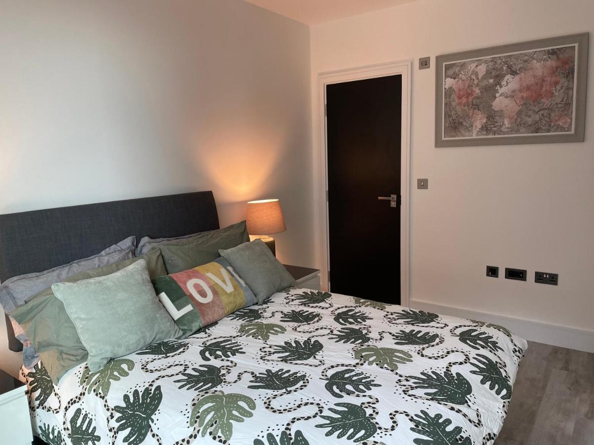 Apartamento One West Point , Icon Tower Londres