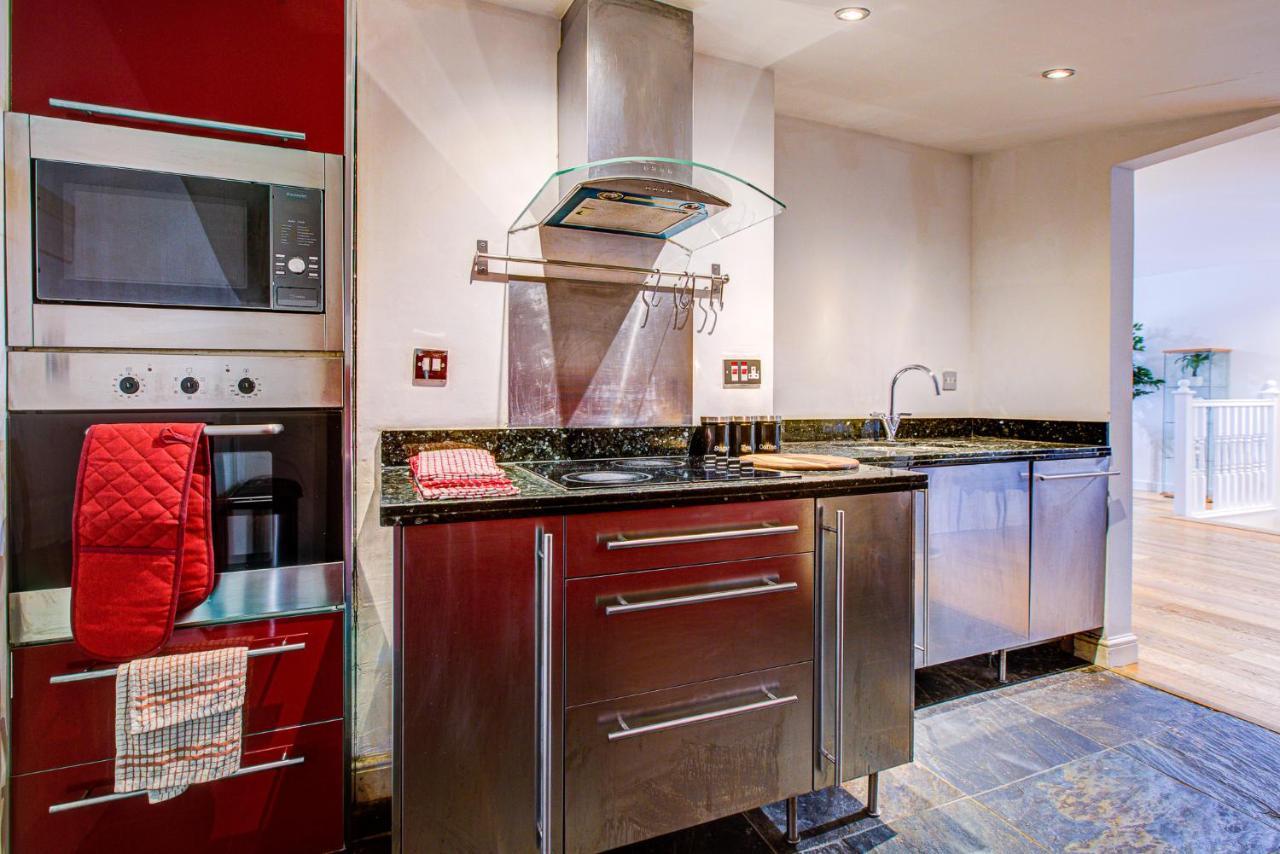 Statera - Thames View Apartment