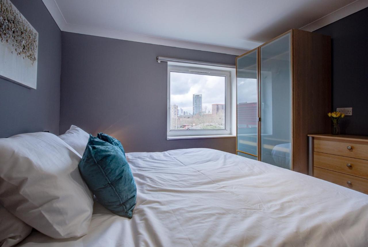 Statera - Thames View Apartment *
