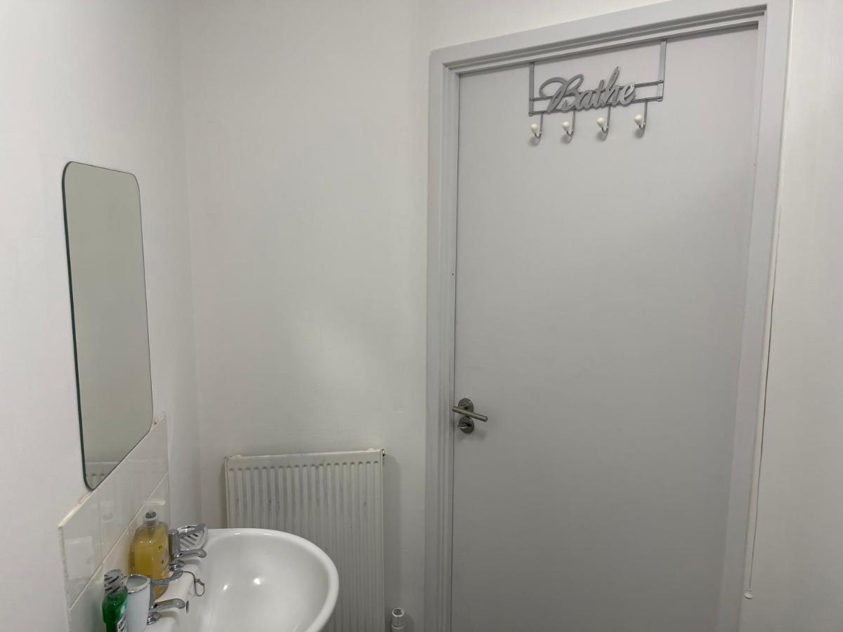 Wembley Area Serviced Apartments, 15mins To Central Apartamento