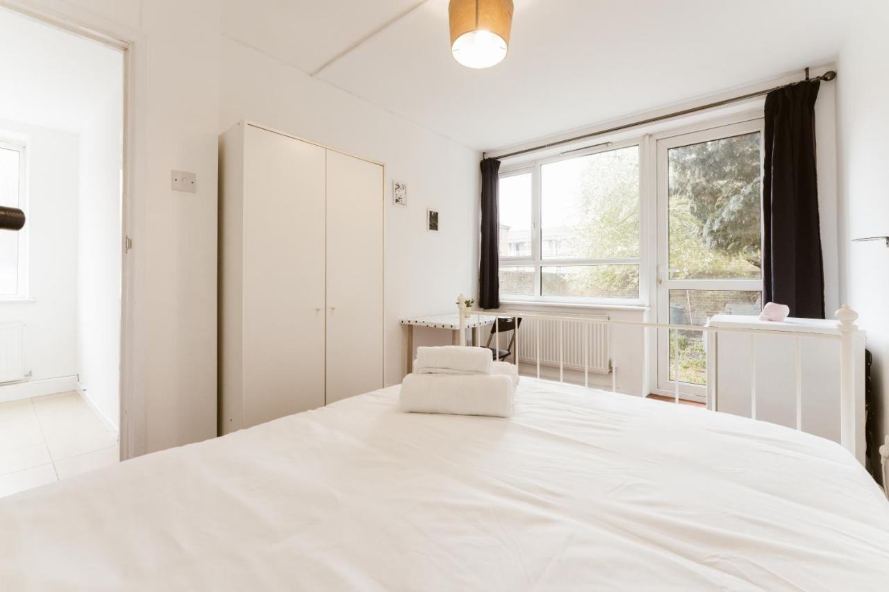 Hostel Wesferry Beds To