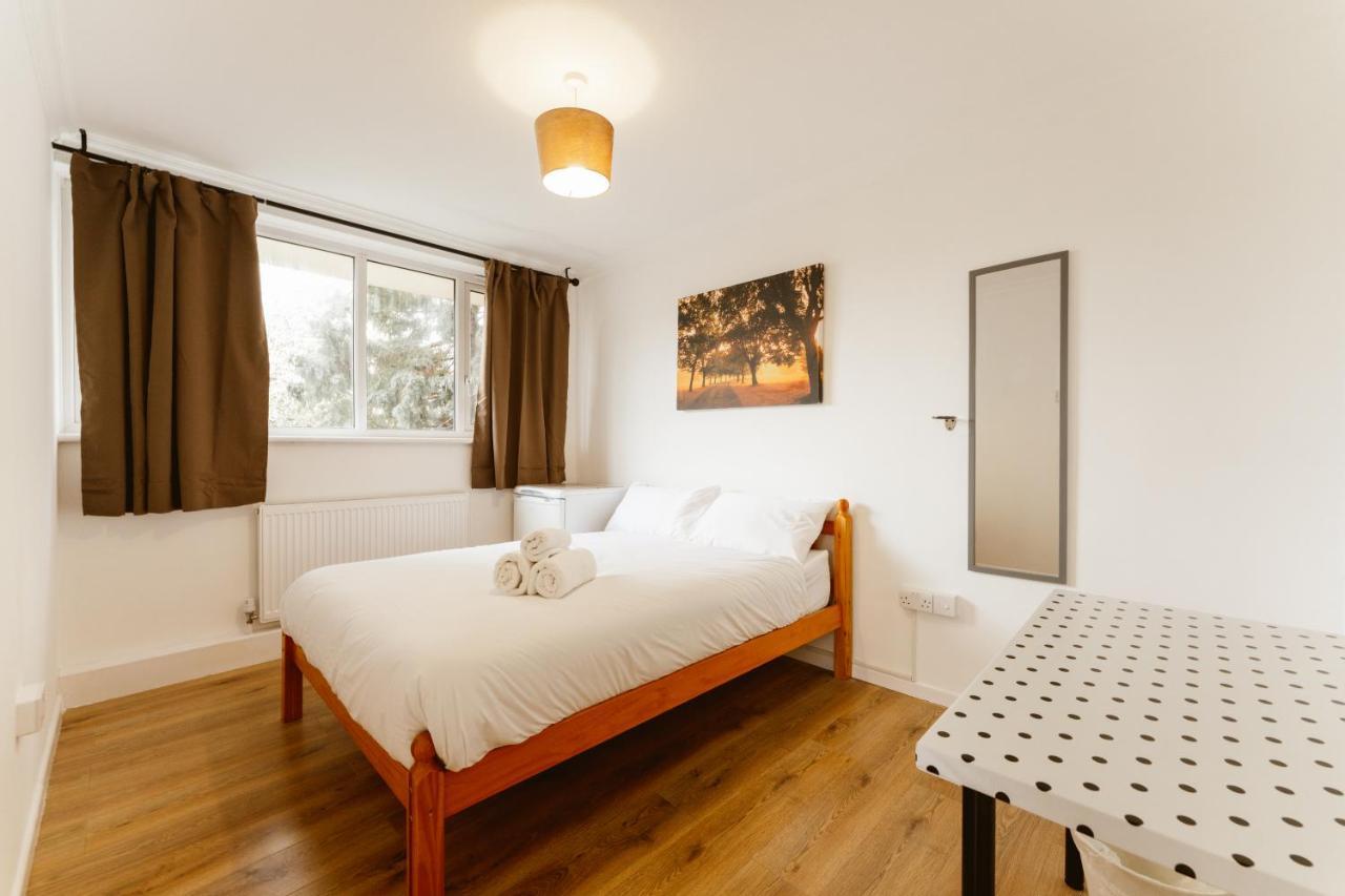 Hostel Wesferry Beds To