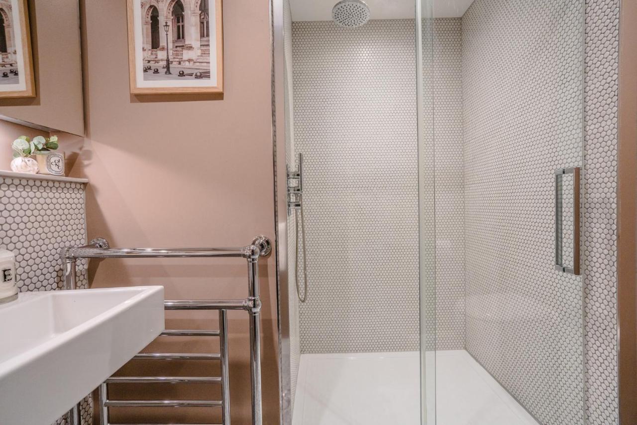 Be - The Chinatown Residences Apartment London