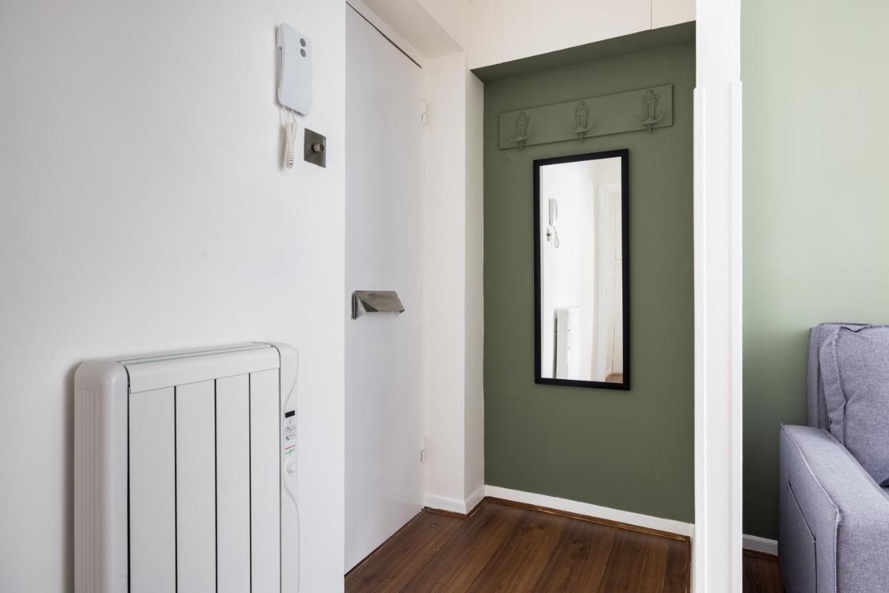 The Bayswater Studio Apartment