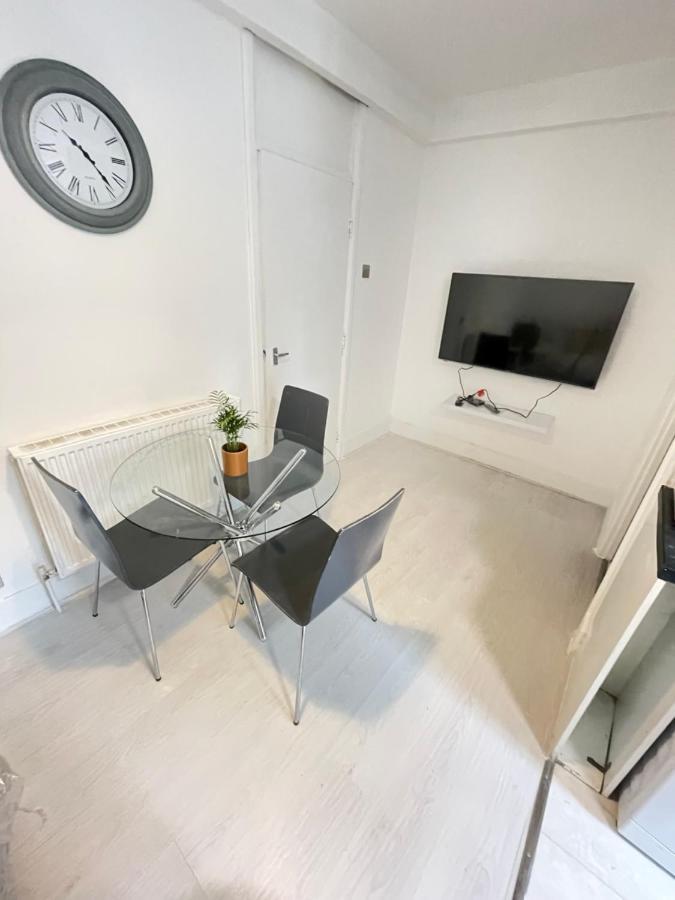 One Bedroom Flat Miles