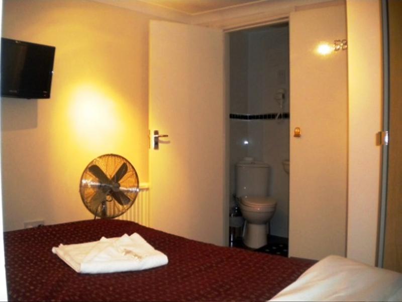 Guest house Royal 2 Hammersmith London