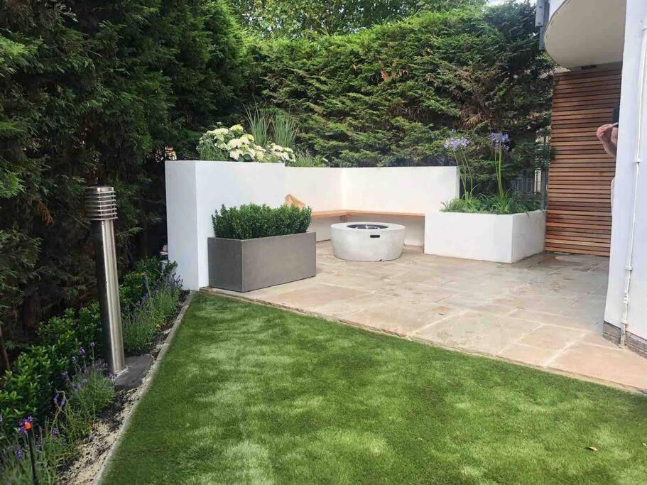 •mangohauslondon• •airconditioned•garden•fire Pit• London