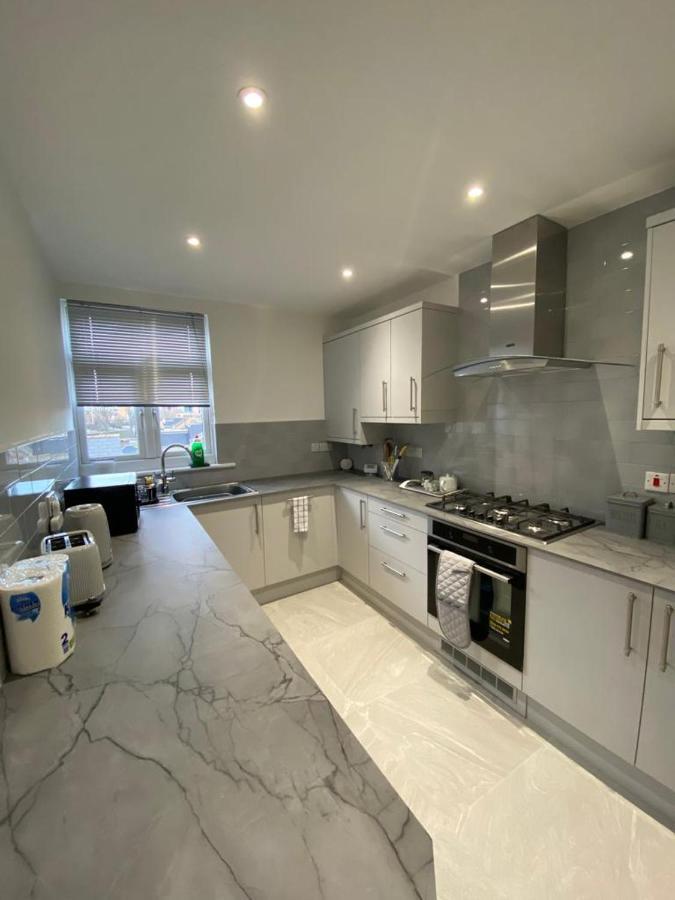2 Bedroom * Londres