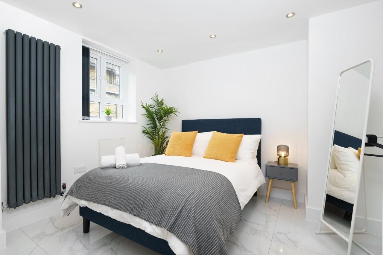 Boutique Flat Near O2 & Excel * London