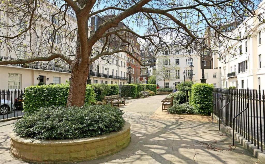 Apartment Secluded Royal Ground Sleeps 4