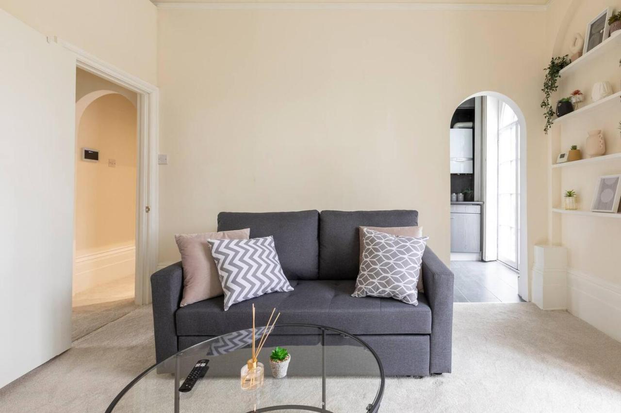 Cozy Flat In The Heart Of Apartment London