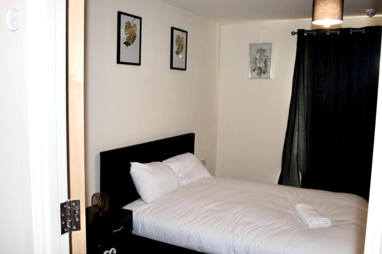 Glamorous Two Bed Flat Apartamento *