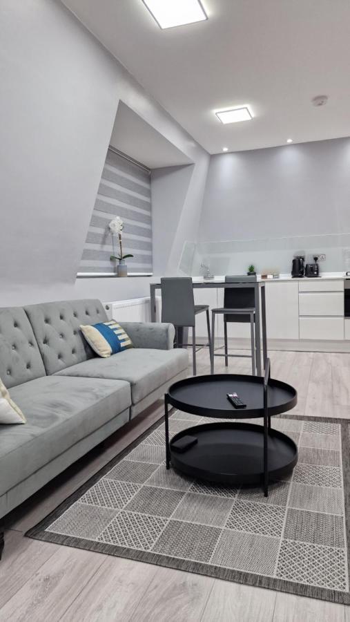New Apartamento