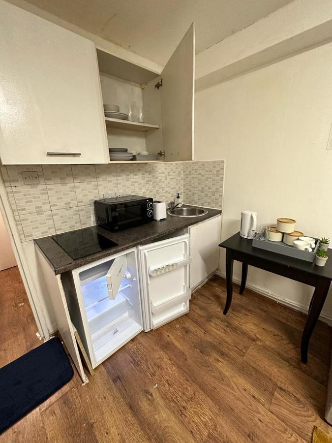 Apartment Premium Studio Flat 03 In *