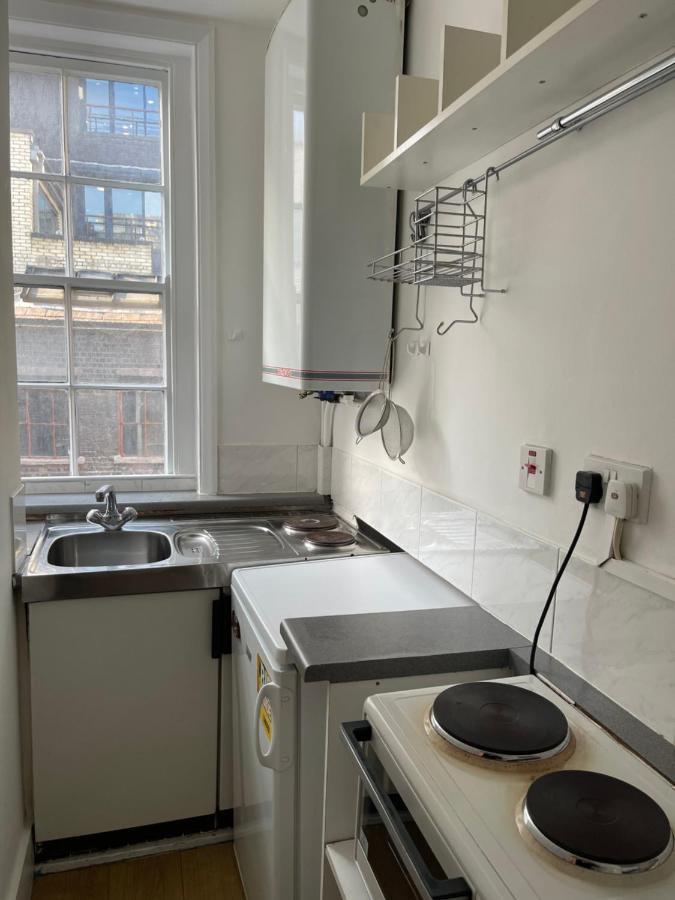 Sootheus - Soho7 Apartment London