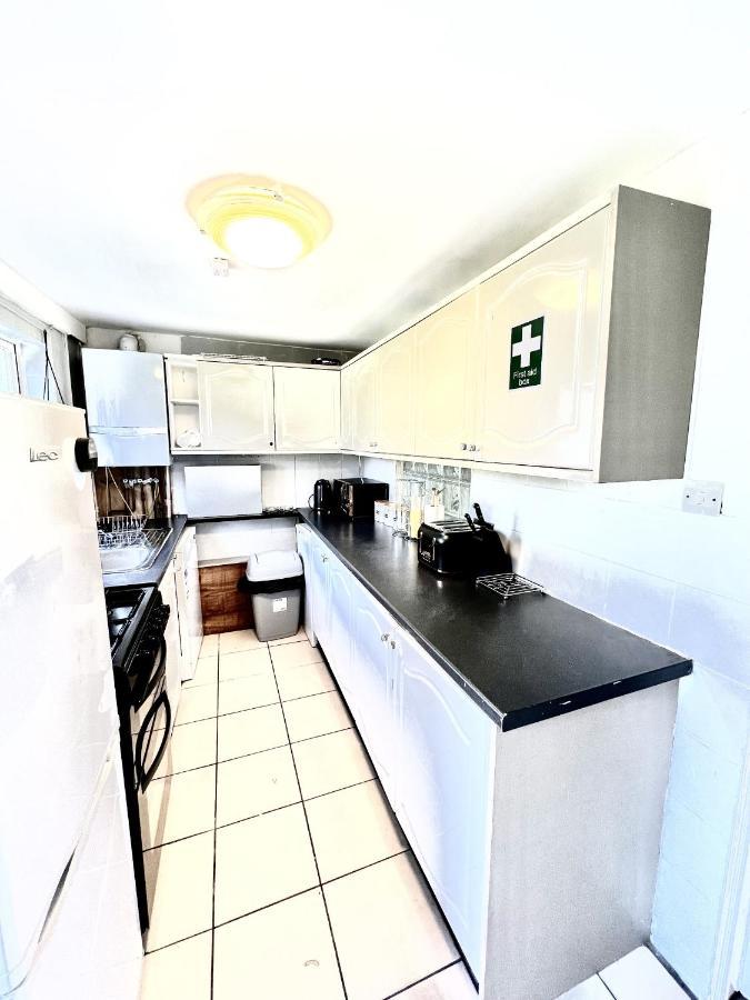 3bed House Free Parking Canary Wharf London