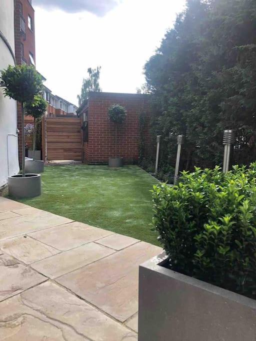 •mangohauslondon• •airconditioned•garden•fire Pit• *
