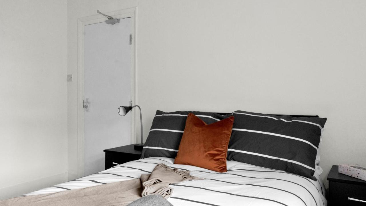 Holiday home Livestay-4 Bed 2 Bath House With Private Garden