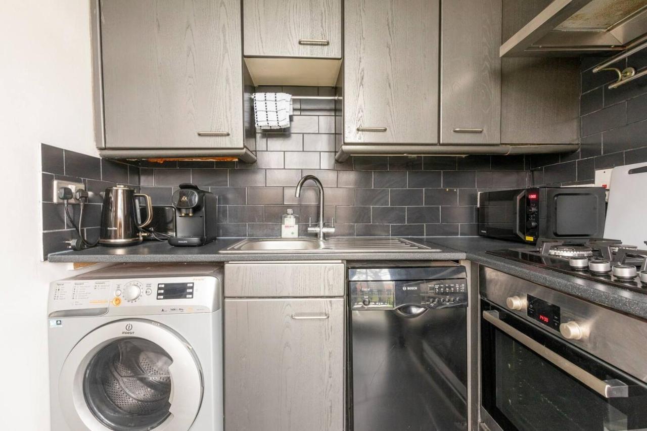 Cozy Flat In The Heart Of * London