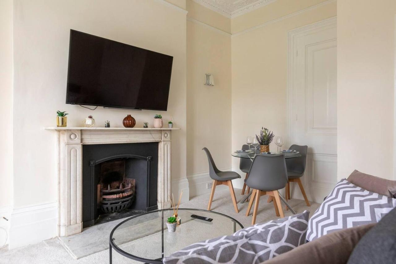 Apartment Cozy Flat In The Heart Of