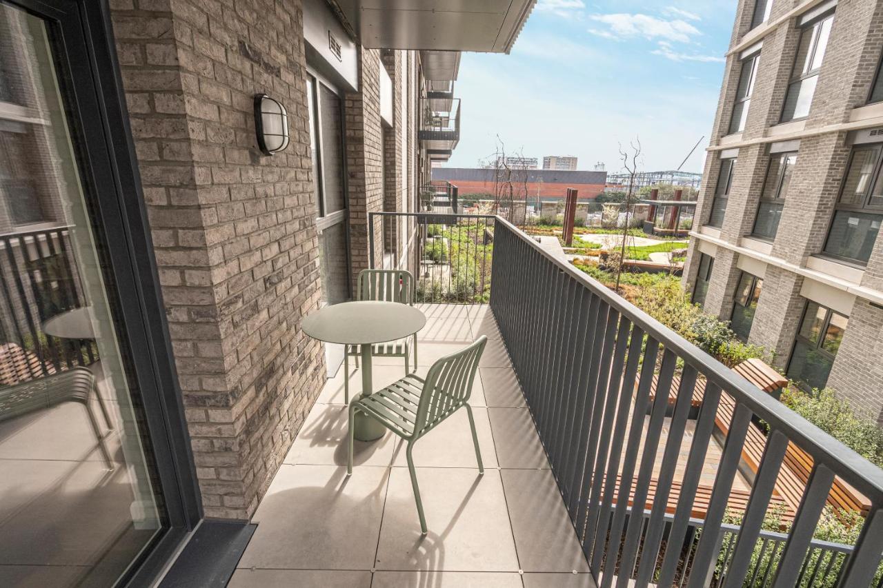 Altido New Near Battersea Power Station Apartment *