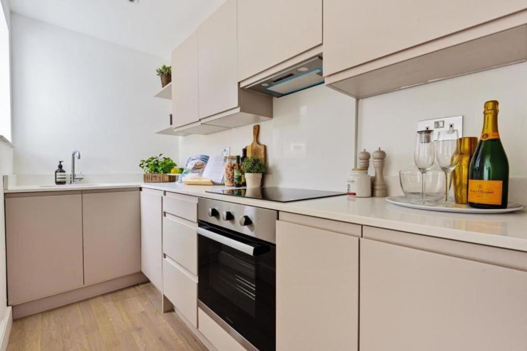 Amazing 3 Bed Interior Designed House With Garden - 114 The Hervey Casa de férias Londres
